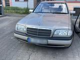 Mercedes-Benz Mercedes Benz C180 - gebrauchte Mercedes-Benz C 180 aus dem Jahr 1996