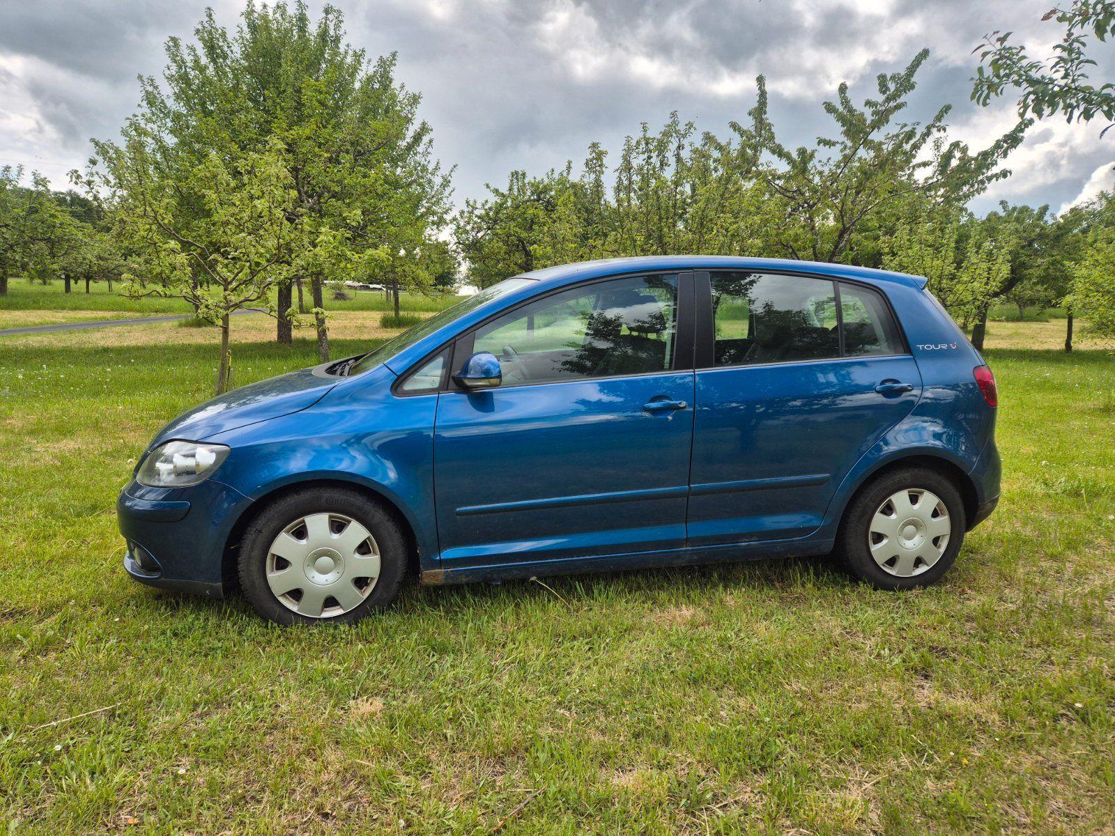Volkswagen Golf 2007 — rear view