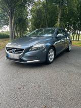 Volvo V40 D2 Ghia tronic 1.6 Diesel - Volvo V40: 1.6