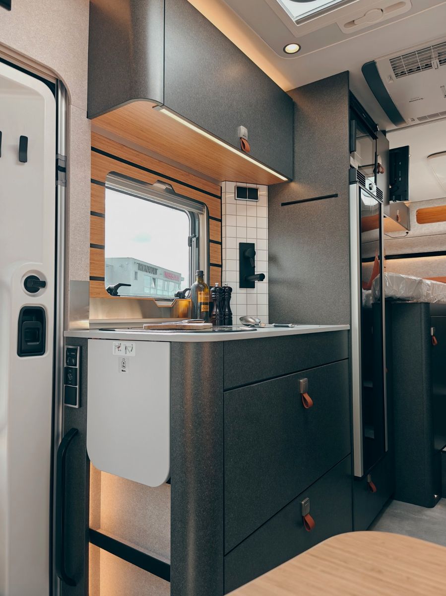 Fahrzeugabbildung HYMER / ERIBA / HYMERCAR ML-T 580 4x4² RSX - SANSIBAR® LTD.