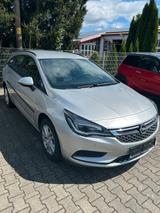 Opel Astra Sports Tourer 1.4 CNG/Benzin - Opel Astra mit CNG-Antrieb