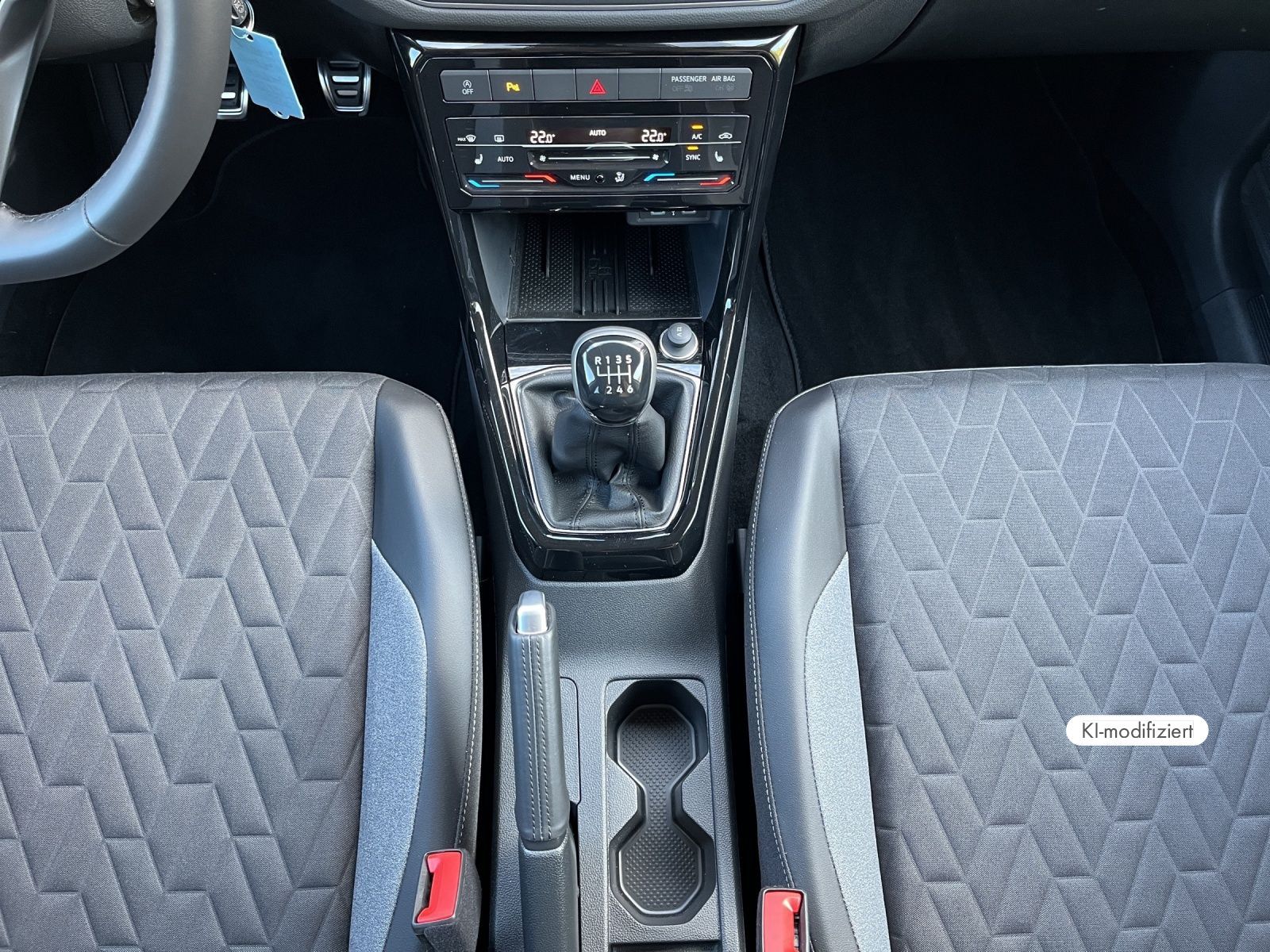 Volkswagen T-Cross - Bild 17