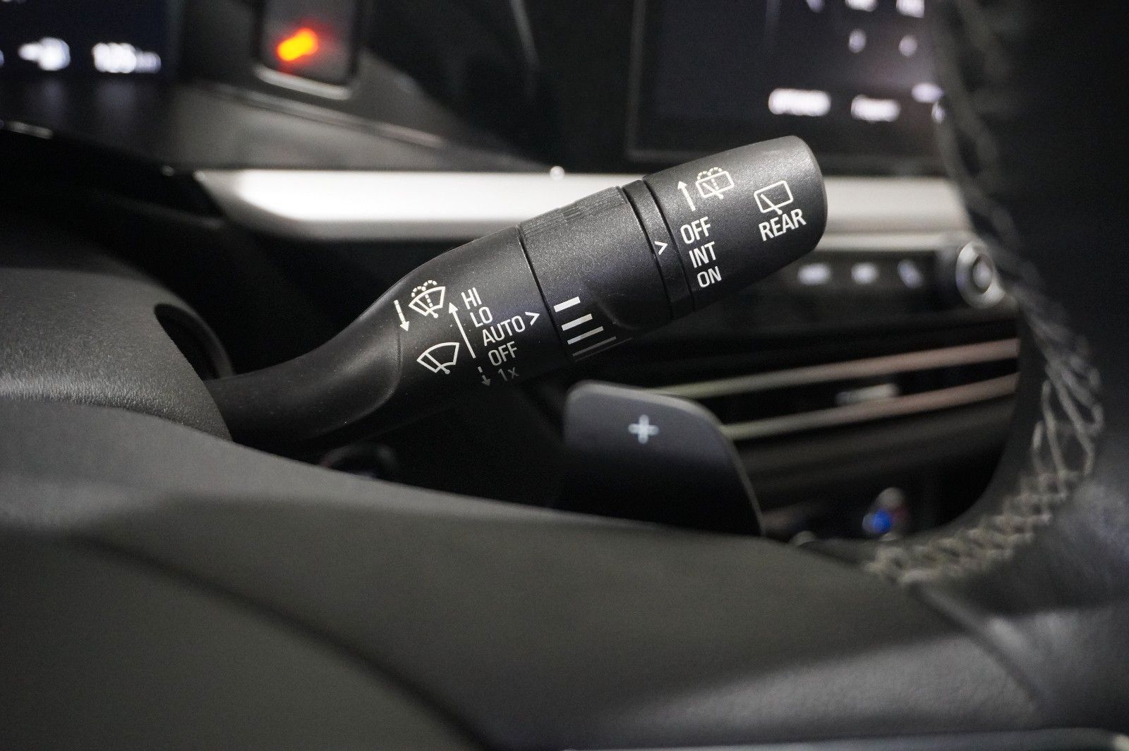Fahrzeugabbildung Opel Grandland (X) 1.6T EDITION HYBRID NAVI/LED/VIRT.
