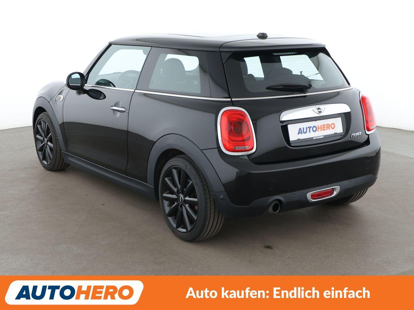 MINI Cooper*TEMPO*PDC*SHZ*LIM*KLIMA*ALU*PANO*