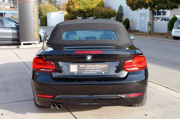 Fahrzeugabbildung BMW 220 iA Sport Line Cabrio Advan. Navi PDC SHZ LED