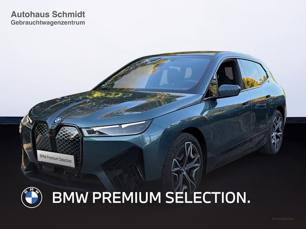 Image of BMW iX
