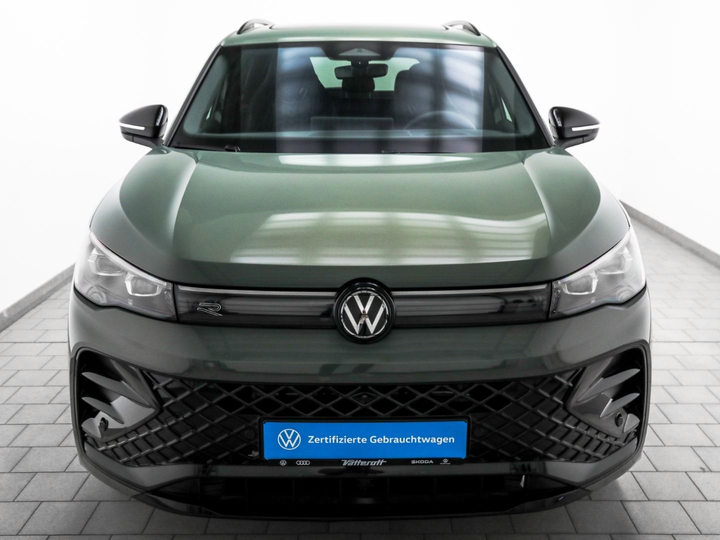 Volkswagen Tiguan R-Line 1.5 eHybrid DSG AHK Navi Pano IQ.L imagem 2