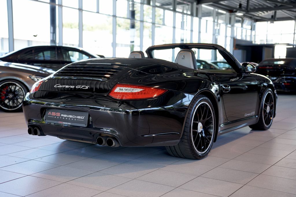 Porsche 997