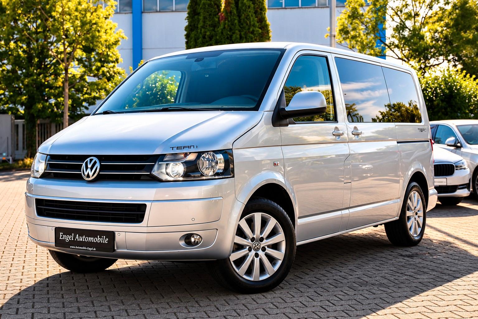 Volkswagen T5 Transporter Bus Multivan 4Motion Team Kamera