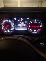 Mercedes-Benz E 200 d Autom. - - : Taxi, Privatanbieter