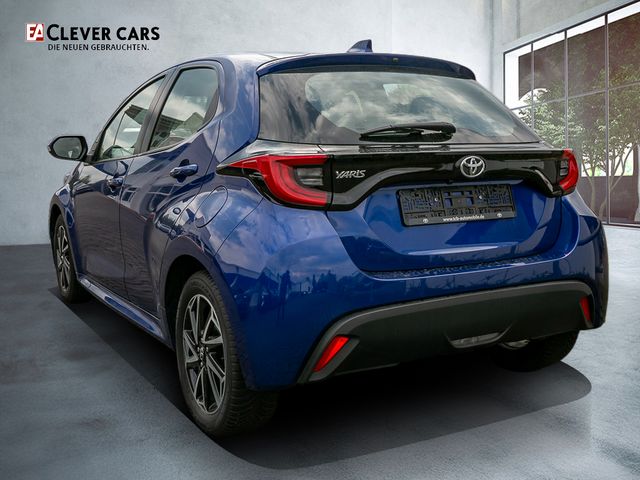 Toyota Yaris 1.5 Team Deutschland Kamera Navi LED
