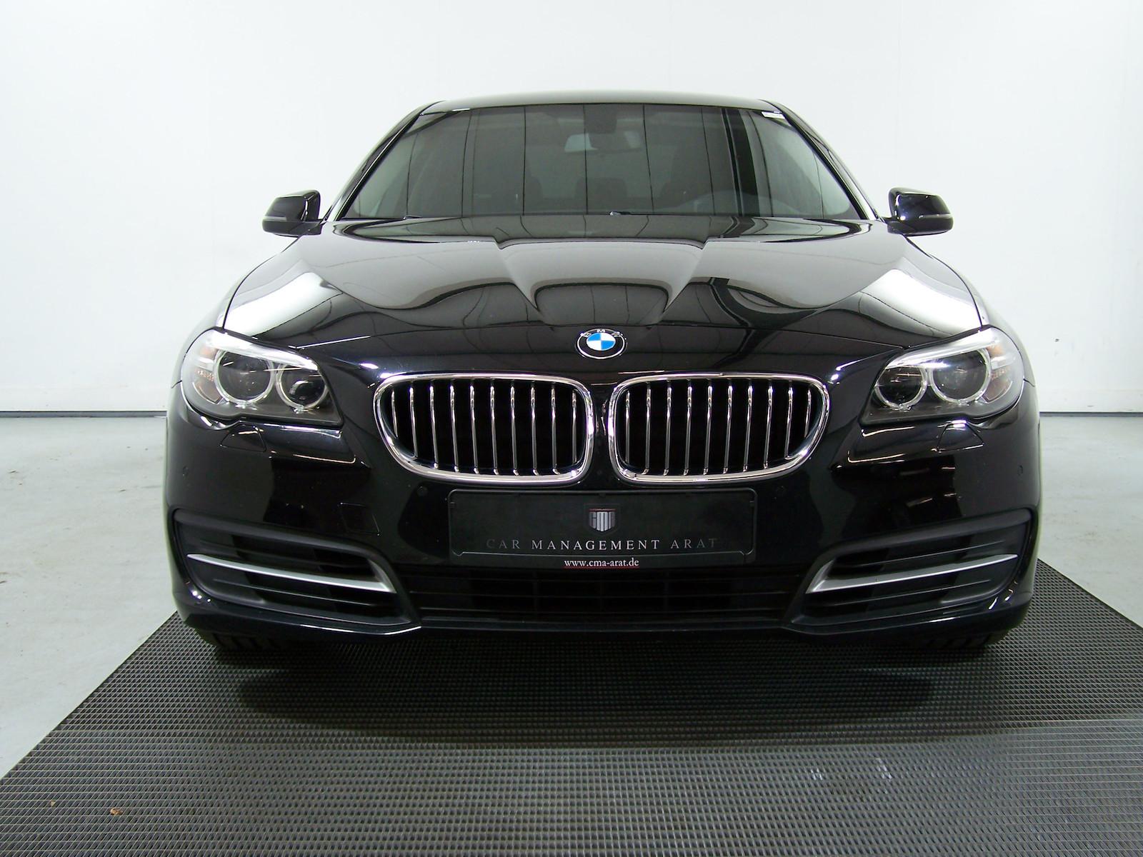 BMW 520d AUTOM STANDH+NAVI+PDC+SHZ