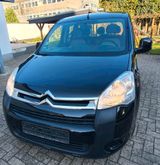 Citroën Berlingo  1,4 L Motor - Citroën Berlingo mit Benzin-Antrieb: Kleinbus, 1.4
