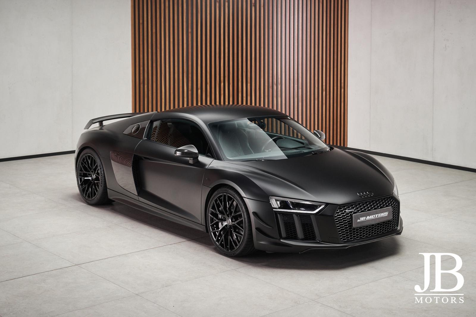 Audi R8 V10+ B&O Carbon Magnetic Ride Kamera LED