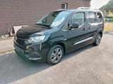 Toyota Proace City 1,5D L1 Executive Automatik Panorama - Toyota Proace City von privat