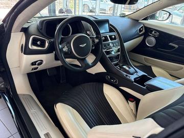 صورة مصغرة 11 لـ 2016 Aston Martin DB11