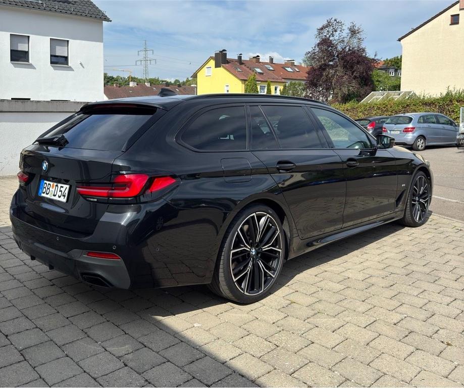 BMW 530