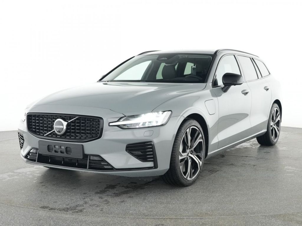 Volvo V60 T6 AWD Plus Dark Pano LED HUD 360Kamera 4XSH