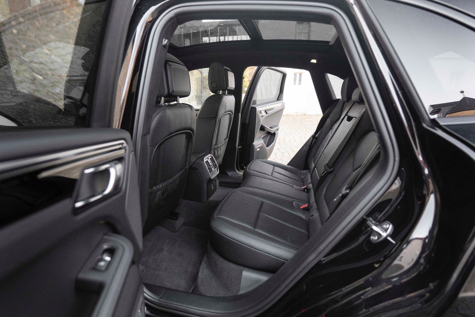 Fahrzeugabbildung Porsche Macan LED 360° BOSE PANO NAV SZH 14 WEGE MEMORY