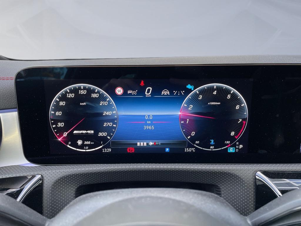 Mercedes-Benz CLA 45 AMG Shooting Brake