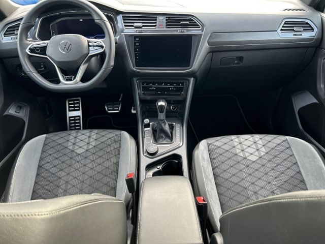 Fahrzeugabbildung Volkswagen Tiguan Allspace 2.0 TDI R-LINE 4MOTION HARMAN KA