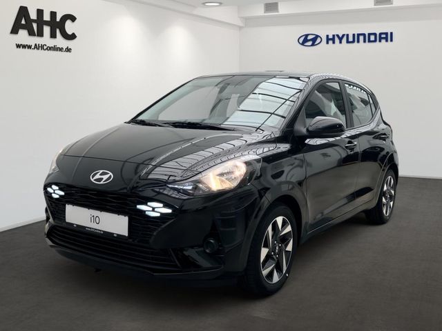 Hyundai i10 1.0 Benzin 5-MT Trend Navi PDC KAM SHZ