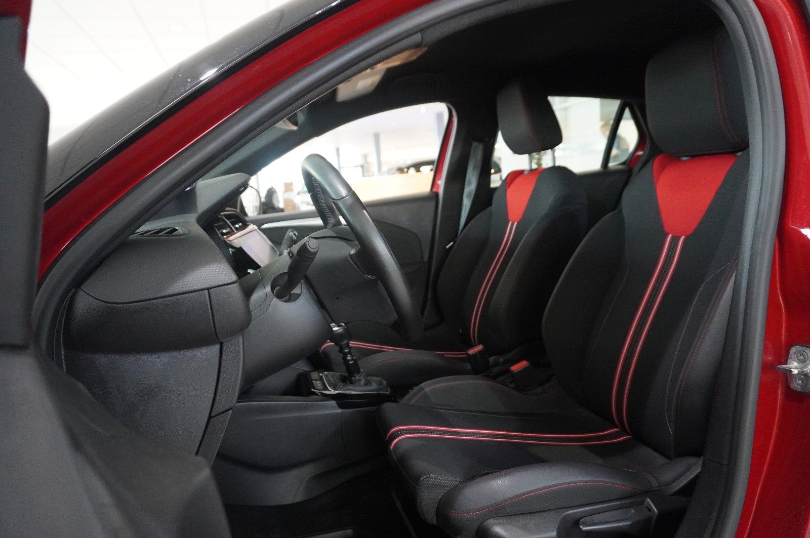 Fahrzeugabbildung Opel Corsa F 1.2T GS LINE NAVI/LED/KAMERA/VIRT./DAB+
