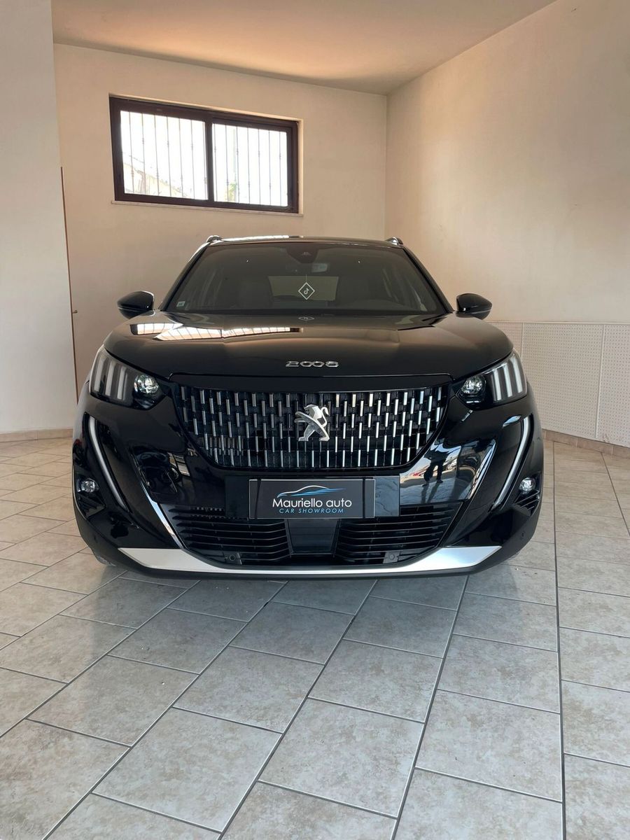 Peugeot 2008 PureTech 130 S&S EAT8 Allure imagem 2