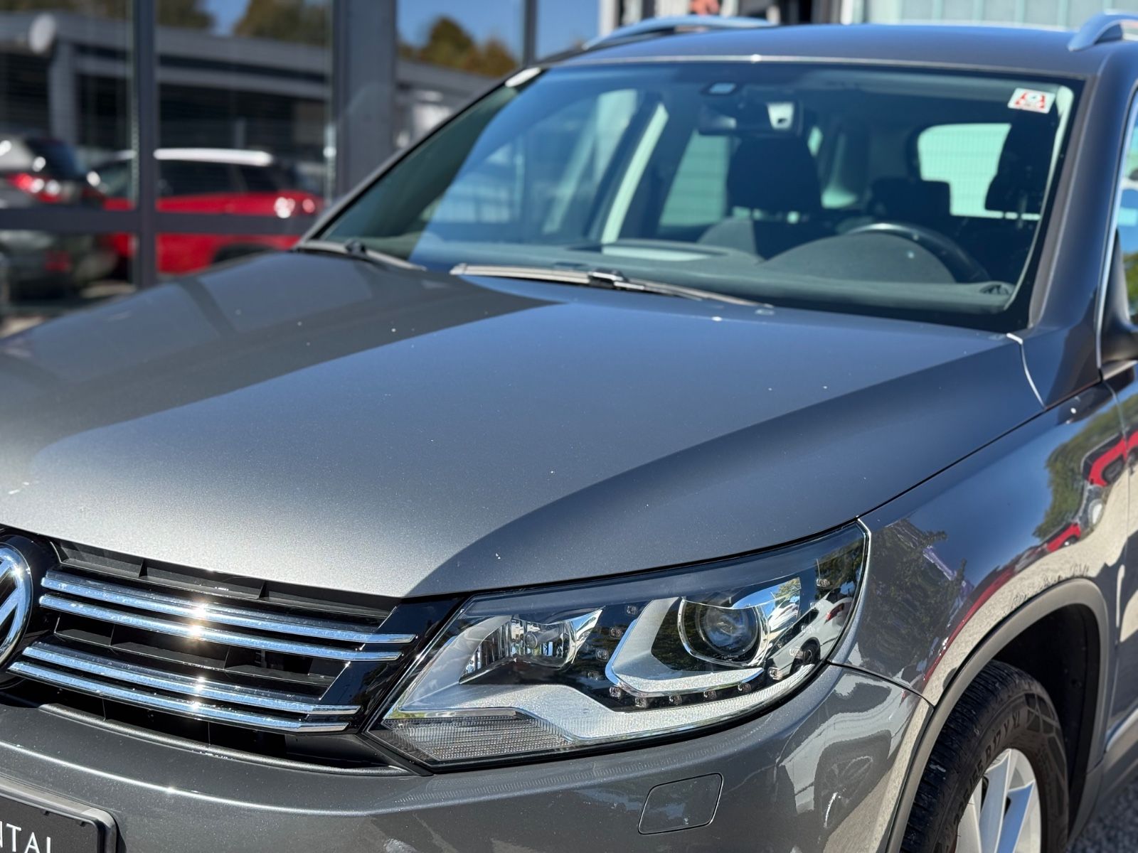 VW Tiguan Tiguan Sport & Style 2.0 TDI 4Motion*Panorama*, Ansicht 2