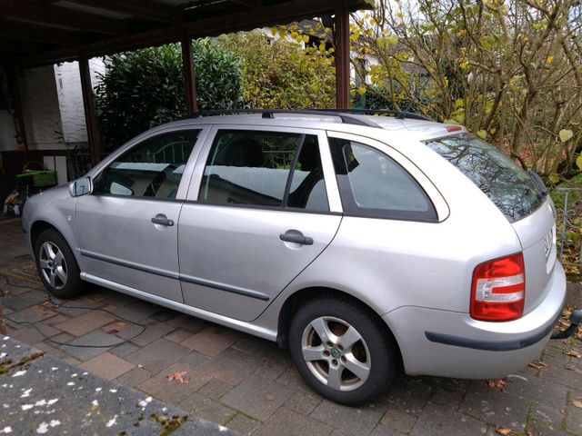 Skoda Fabia II Combi 16 V