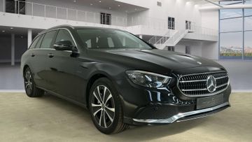 Mercedes E 300 - 1