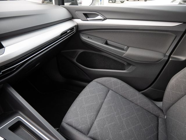 Golf VIII Variant 2.0 TDI Life STANDHZ ACC LED