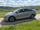 Hyundai IONIQ Ioniq Trend Plug-In Hybrid - Hyundai IONIQ Trend mit Hybrid-Antrieb (Benzin/Elektro)