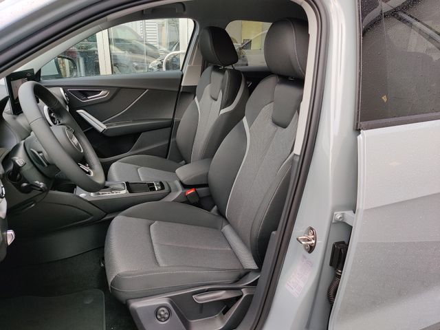 Q2 advanced 35 TFSI Stronic AHK/MatrixLED