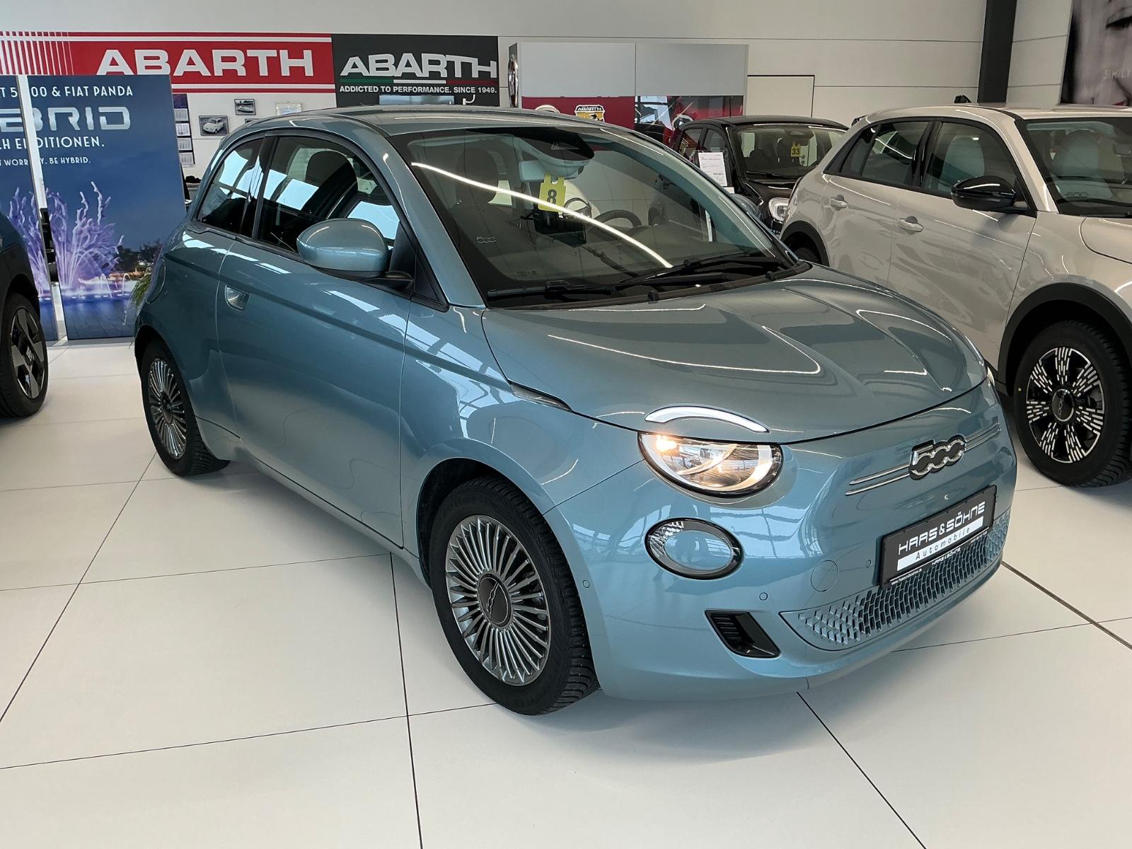 Fiat 500e Passion 42 kWh *Park-Komfort-Winter-Pakete*