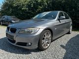 BMW 320d Lim. LCI NAVI SHZG M-FELGEN 18"  FACELIFT - BMW 3er Reihe aus 2009: Facelift