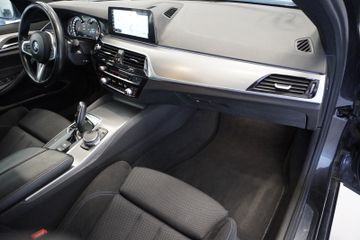 BMW 520 - 11