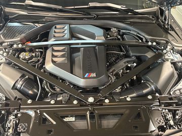 BMW M3 Competition M XDR M Drivers P. HK HiFi DAB