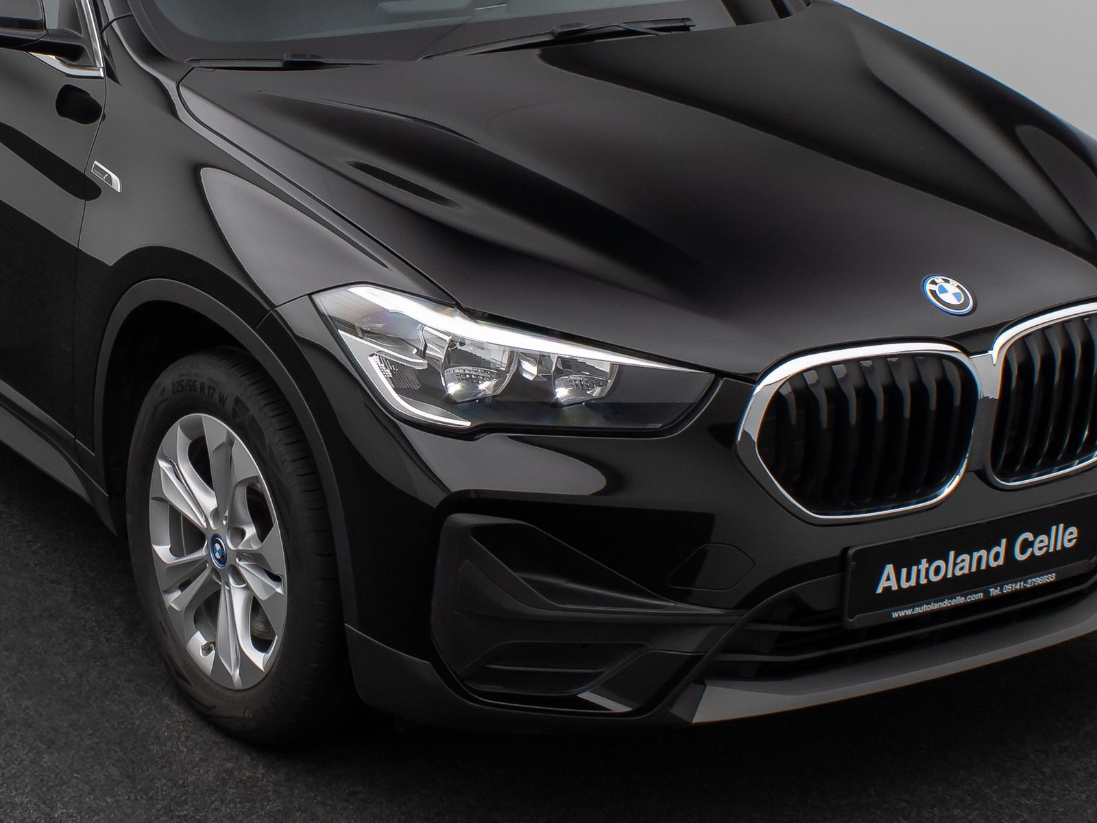 Fahrzeugabbildung BMW X1 xD25e DAB PDC LED Sithzg Geschwindigkeitsreg