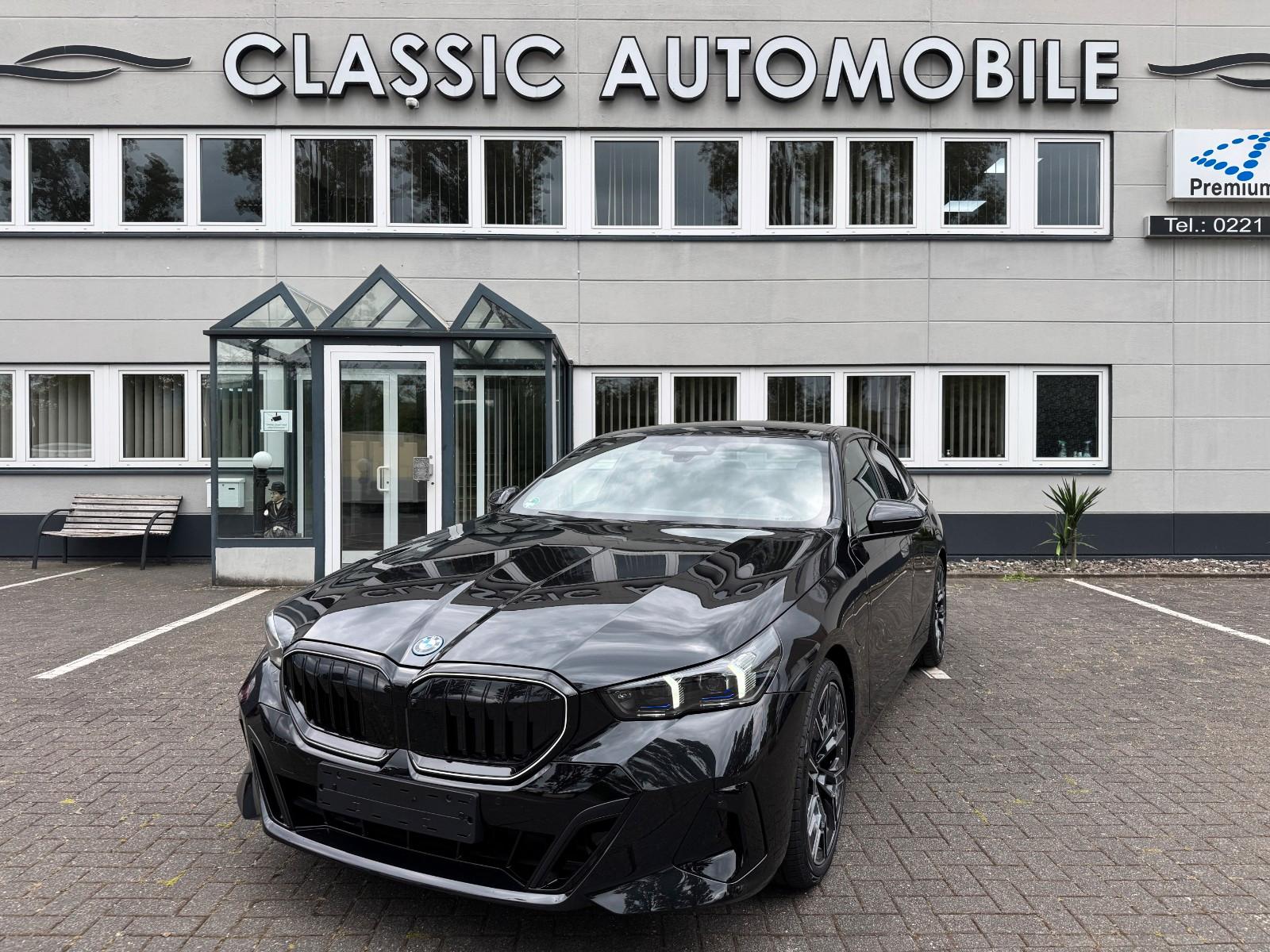 BMW 530 e M Sport Pro/Pano/Harman/Fond Tabletts