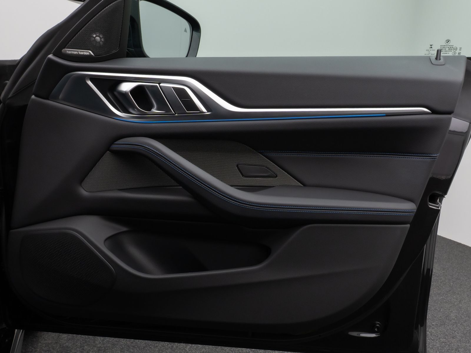 Fahrzeugabbildung BMW i4 M50 GranCoupé 360°Glasdach HUD DAB H/K 19Zoll