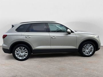 Volkswagen Touareg - 7