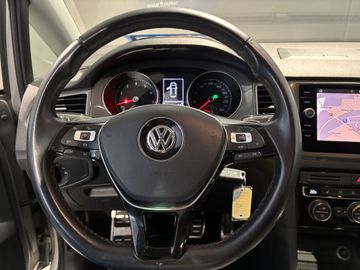 Fotografie 15 des VW Golf Sportsvan 1.5 TSI ACT OPF DSG Join AHK ACC