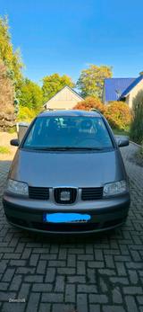 Seat Alhambra 1,9 TDI zu verkaufen - Seat mit Diesel-Antrieb: Kleinbus, 9