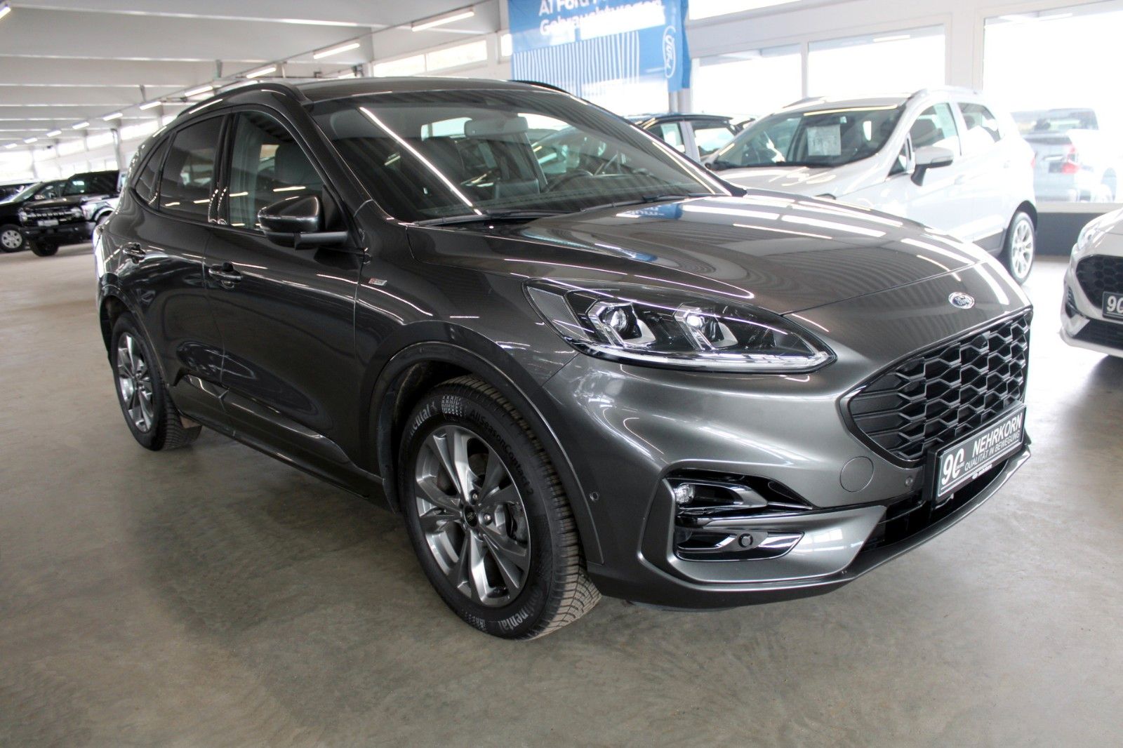 Fahrzeugabbildung Ford Kuga ST-Line X LED AHK ACC HUD 2xCAM WinterPaket