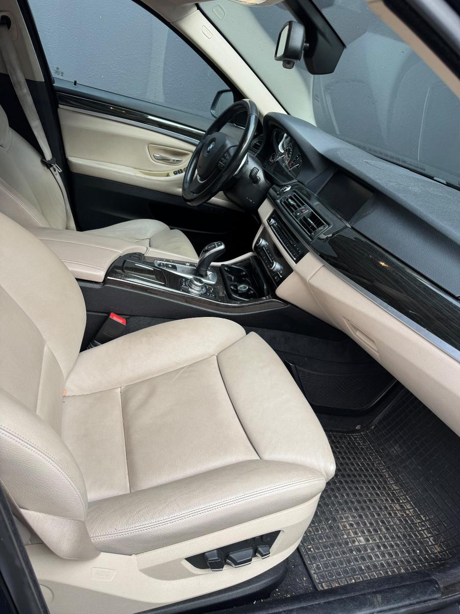 BMW 528 2013 — photo 10