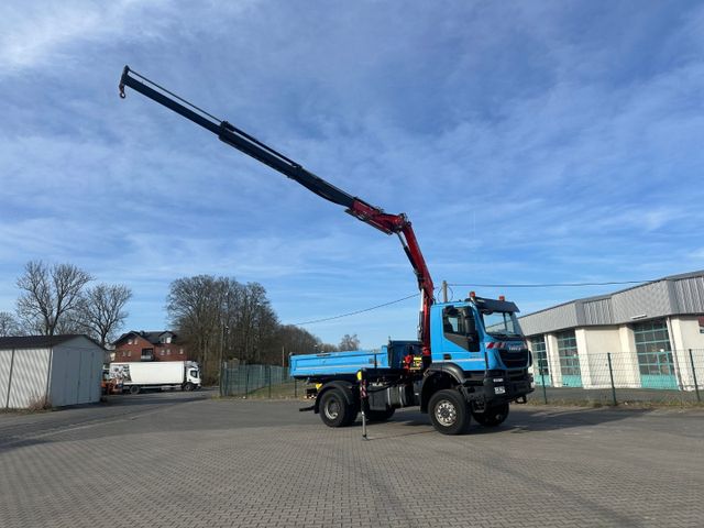 Iveco AD190T330 / 4x4 / Fassi 120.3 + Funk