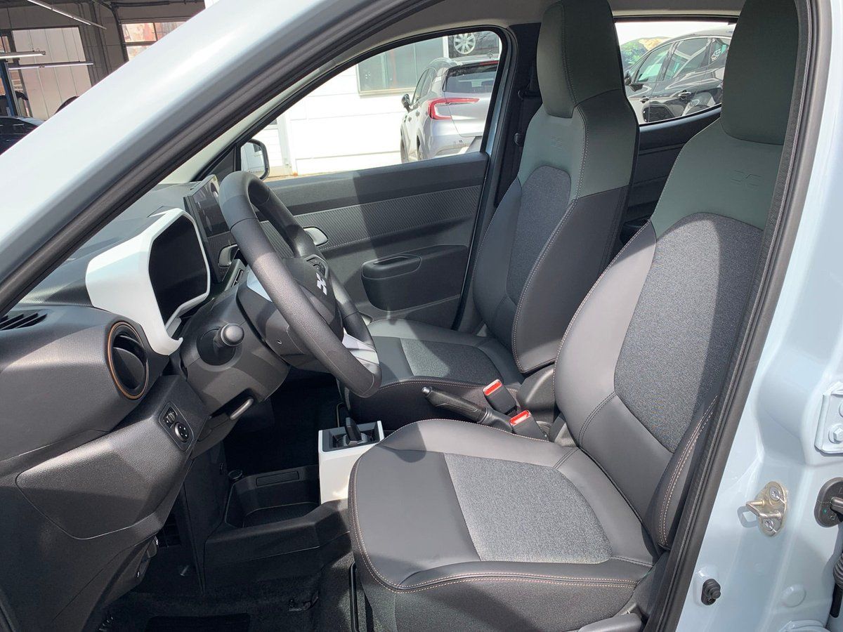 Dacia Spring - Bild 9