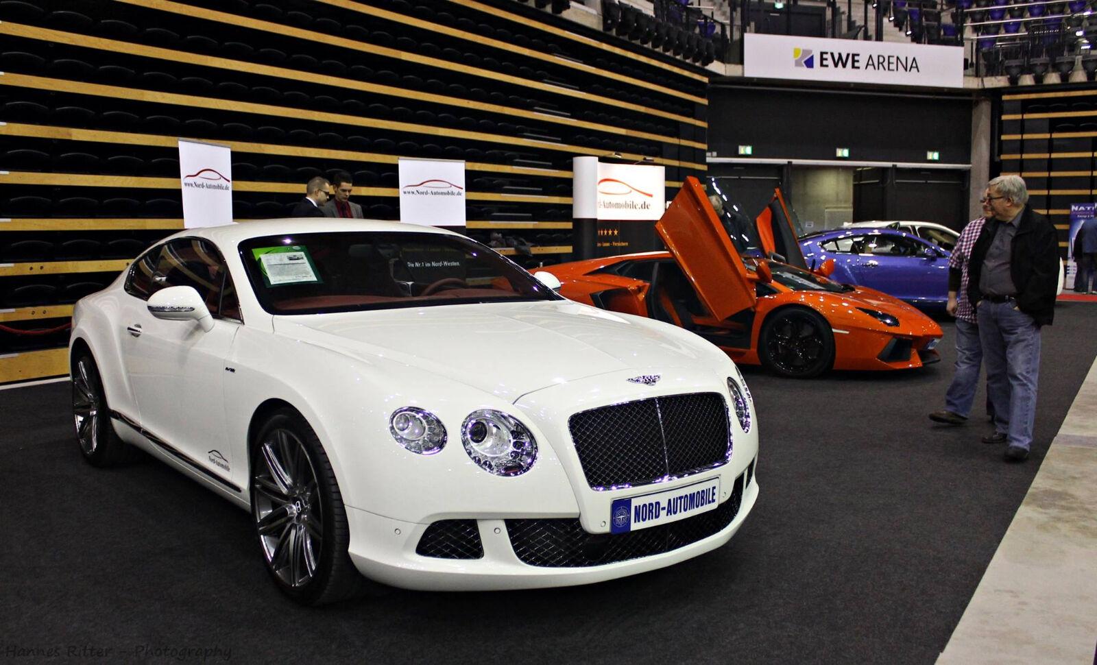 showroom-image-top