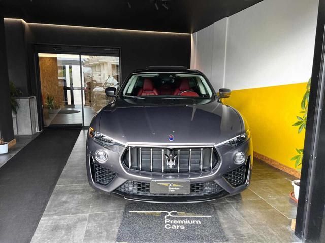 Maserati MASERATI Levante Diesel 275 CV GRANSPORT Tetto K